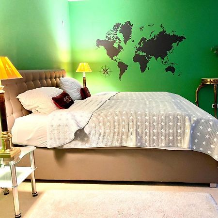 Doppelzimmer Gartenblick Villa Julian Aurich Exterior foto